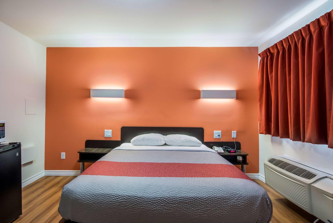 Motel 6-Sudbury, On Buitenkant foto